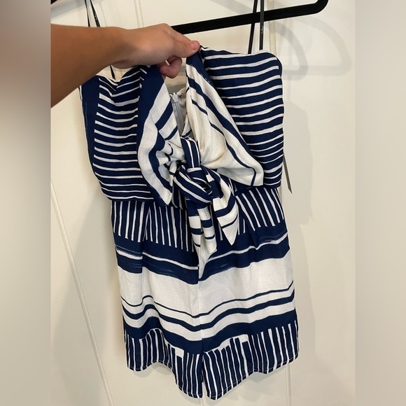 NWT Lulu’s Delphi Blue and White Striped Romper Tie-Front Strapless - Picture 5 of 9